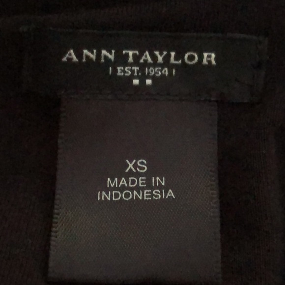 Ann Taylor Black Strapless Vertical Front Ruffle Dress size XS - Picture 11 of 12